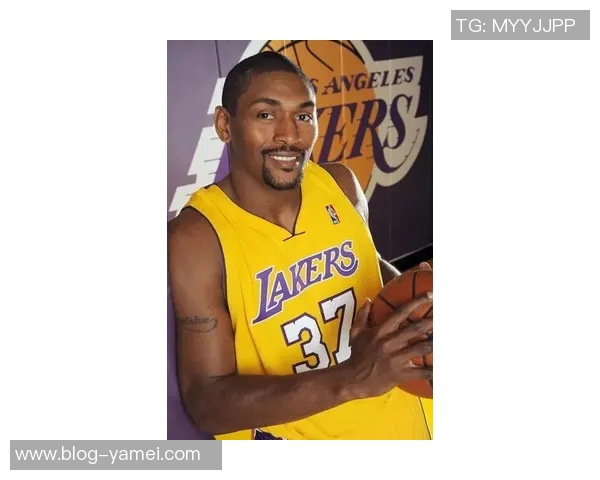 詹姆斯自律恢复坐骨神经痛期间戒酒成功体重明显减轻